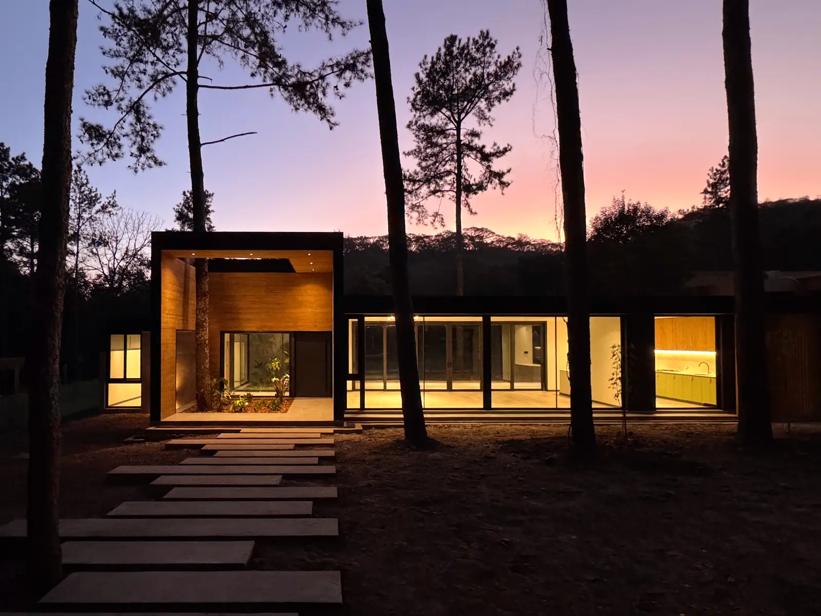 Casa Entre Arboles